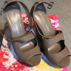 Brand New Chinese Laundry wedges